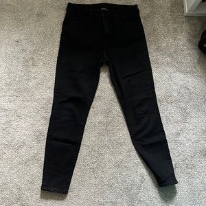 Black American Eagle Skinny Jeans